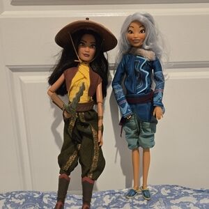Disney Action Figures Raya and Sisu